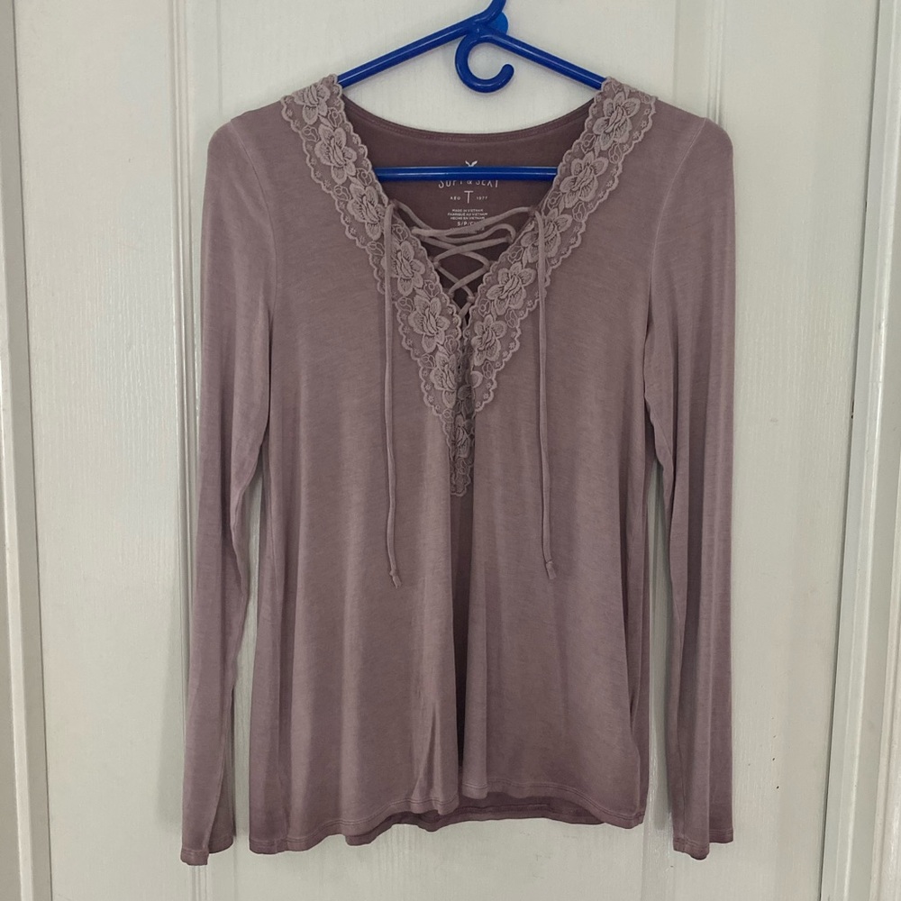 American Eagle top
